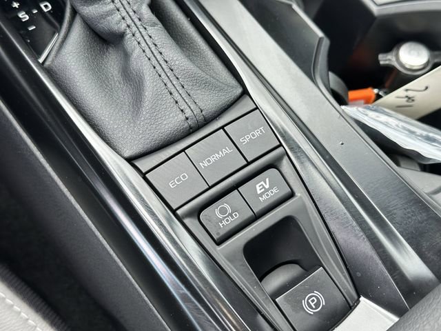 Used 2026 Toyota Camry SE w/ Convenience Package image 23