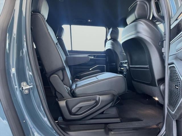New 2026 Jeep Grand Wagoneer L Limited AWD/4WD image 58