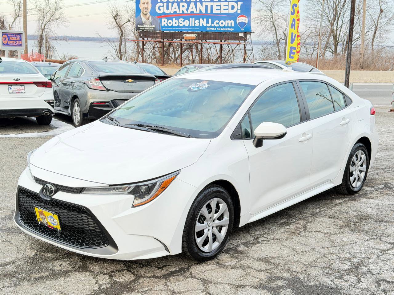 Used 2021 Toyota Corolla LE FWD image 8