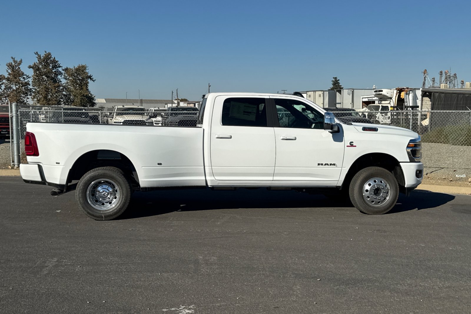 New 2026 RAM 3500 Laramie w/ Max Tow Package AWD/4WD image 2