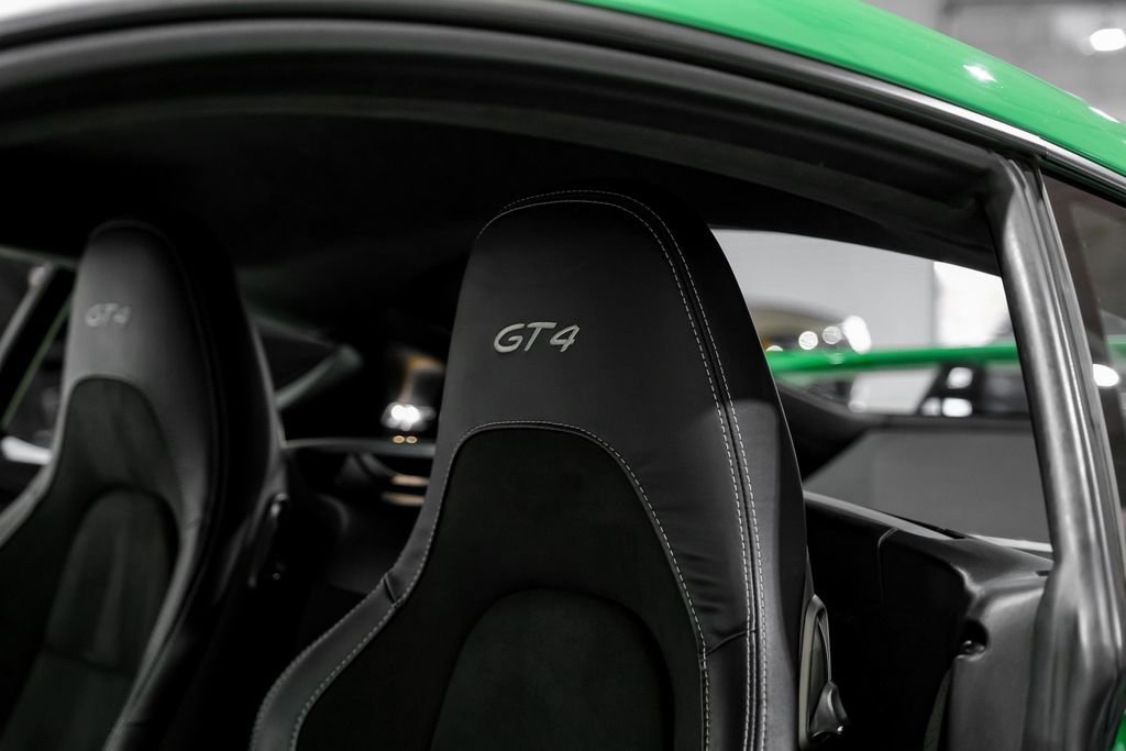 Used 2022 Porsche 718 Cayman GT4 RWD image 29