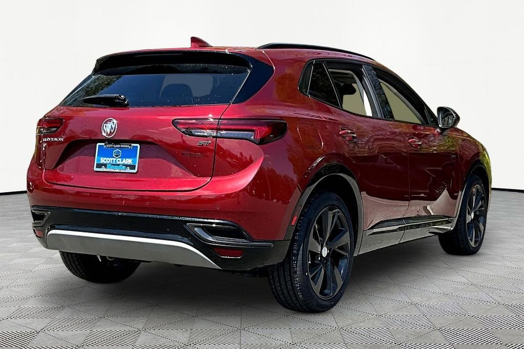 Used 2021 Buick Envision Essence w/ Sport Touring Package image 5