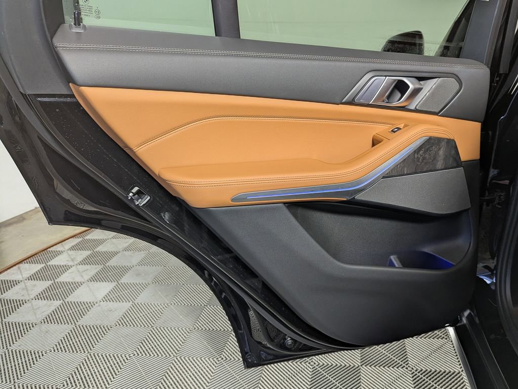 Certified 2024 BMW X5 xDrive40i w/ Premium Package image 45