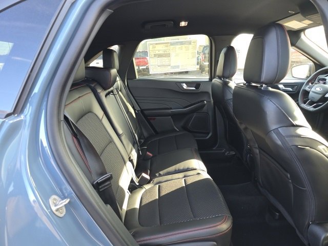 New 2026 Ford Escape ST-Line w/ Cold Weather Package image 17
