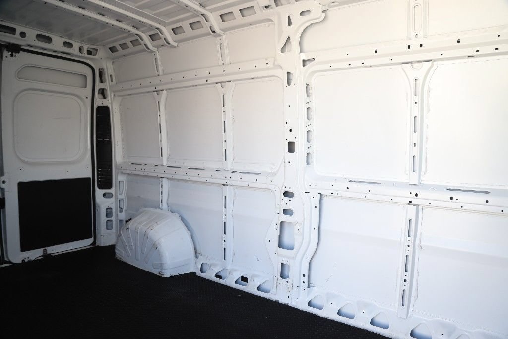 Used 2024 RAM ProMaster 2500 w/ Convenience Group FWD image 46