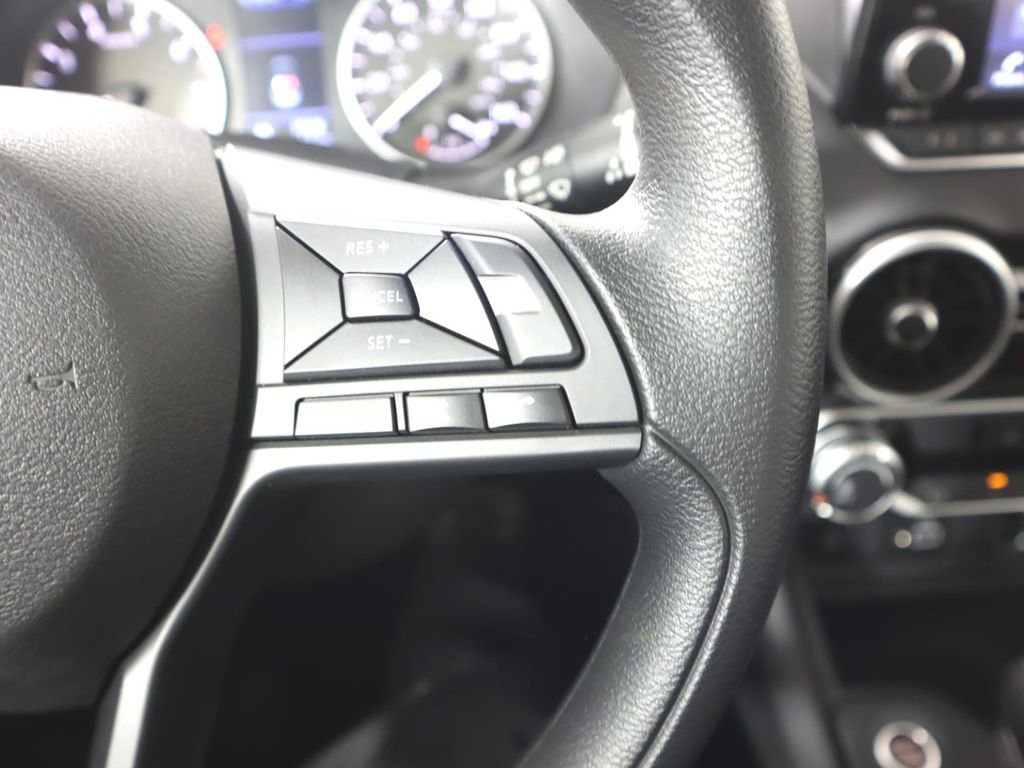 New 2025 Nissan Sentra S image 17