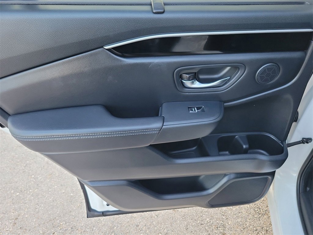 Used 2023 Honda Pilot Touring image 11