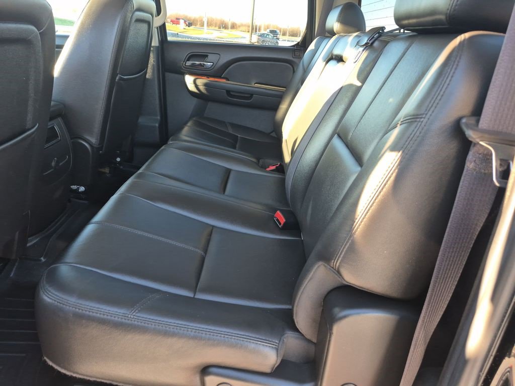 Used 2011 Chevrolet Silverado 2500 LTZ w/ LTZ Plus Package image 25