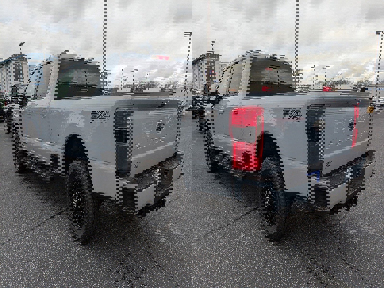 New 2026 Ford F250 Lariat w/ Black Appearance Package image 6