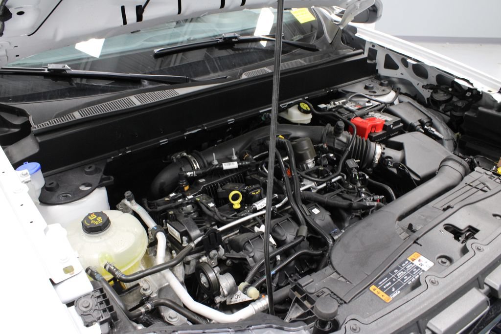 Used 2024 Ford Maverick Lariat w/ Black Appearance Package AWD/4WD image 16