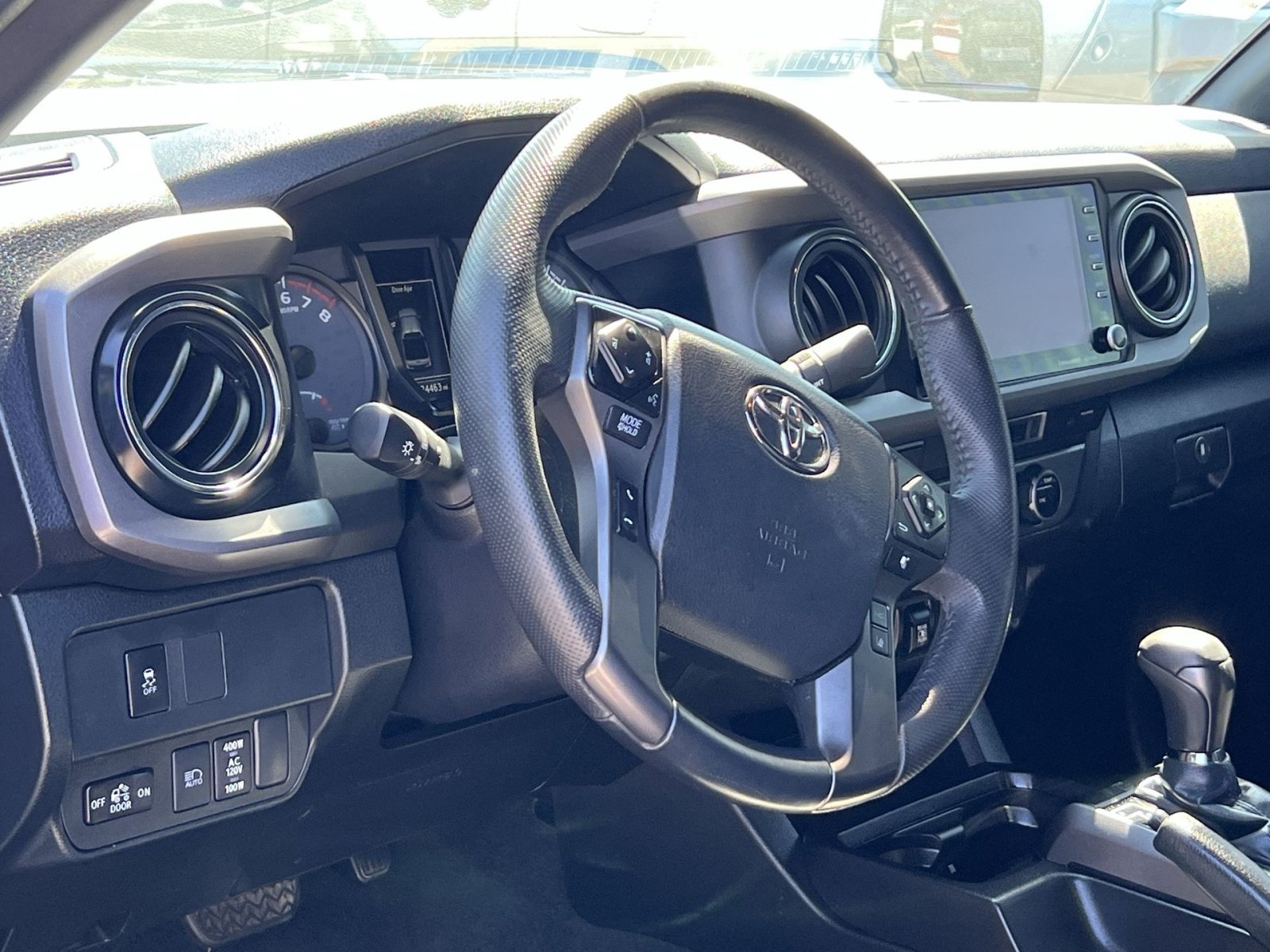Used 2023 Toyota Tacoma TRD Off-Road AWD/4WD image 15