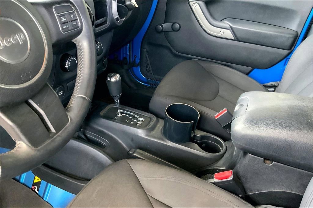 Used 2015 Jeep Wrangler Sport w/ Connectivity Group image 15