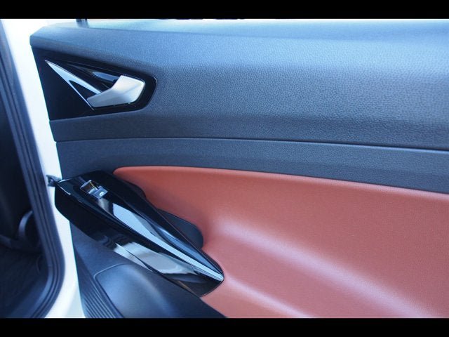 Used 2021 Volkswagen ID.4 Pro S w/ ID.4 Protection Package RWD image 15