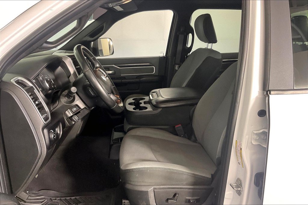 Used 2021 RAM 2500 Big Horn w/ Level 1 Equipment Group AWD/4WD image 31