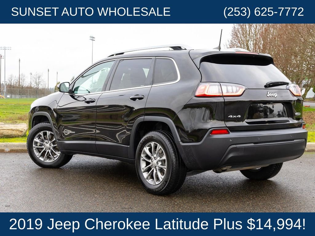 Used 2019 Jeep Cherokee Latitude Plus image 30