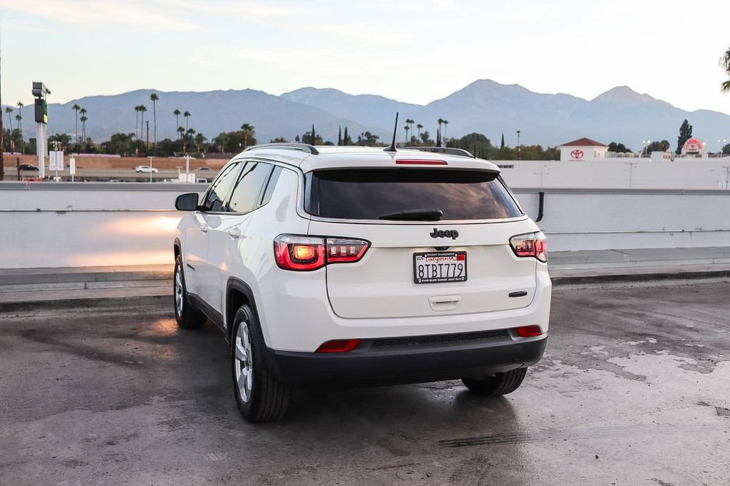 Used 2020 Jeep Compass Latitude w/ Popular Equipment Group FWD image 7