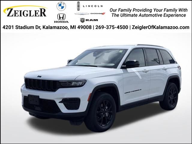 Used 2025 Jeep Grand Cherokee Altitude