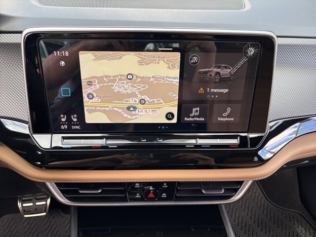 New 2026 Volkswagen Atlas Cross Sport SEL R-Line image 23