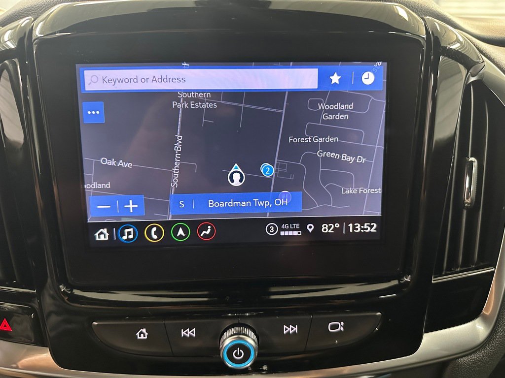 Certified 2022 Chevrolet Traverse RS image 12