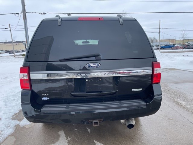 Used 2015 Ford Expedition XLT image 12