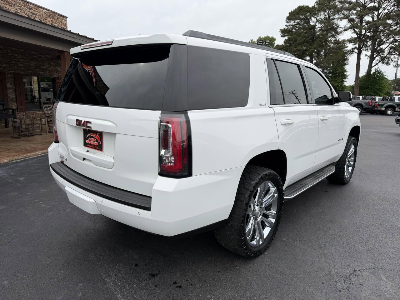 Used 2015 GMC Yukon SLE AWD/4WD image 6