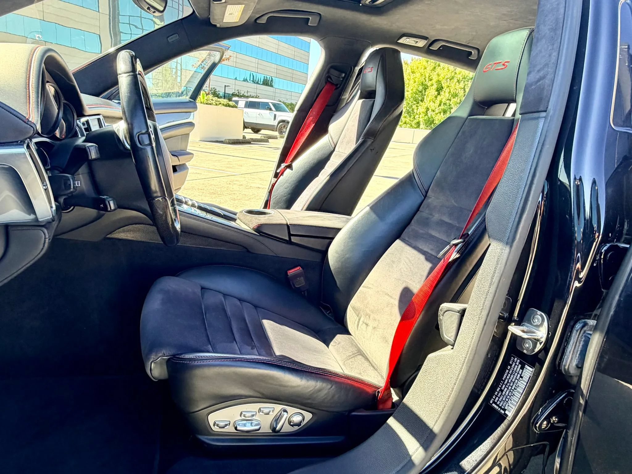 Used 2013 Porsche Panamera GTS AWD/4WD image 39