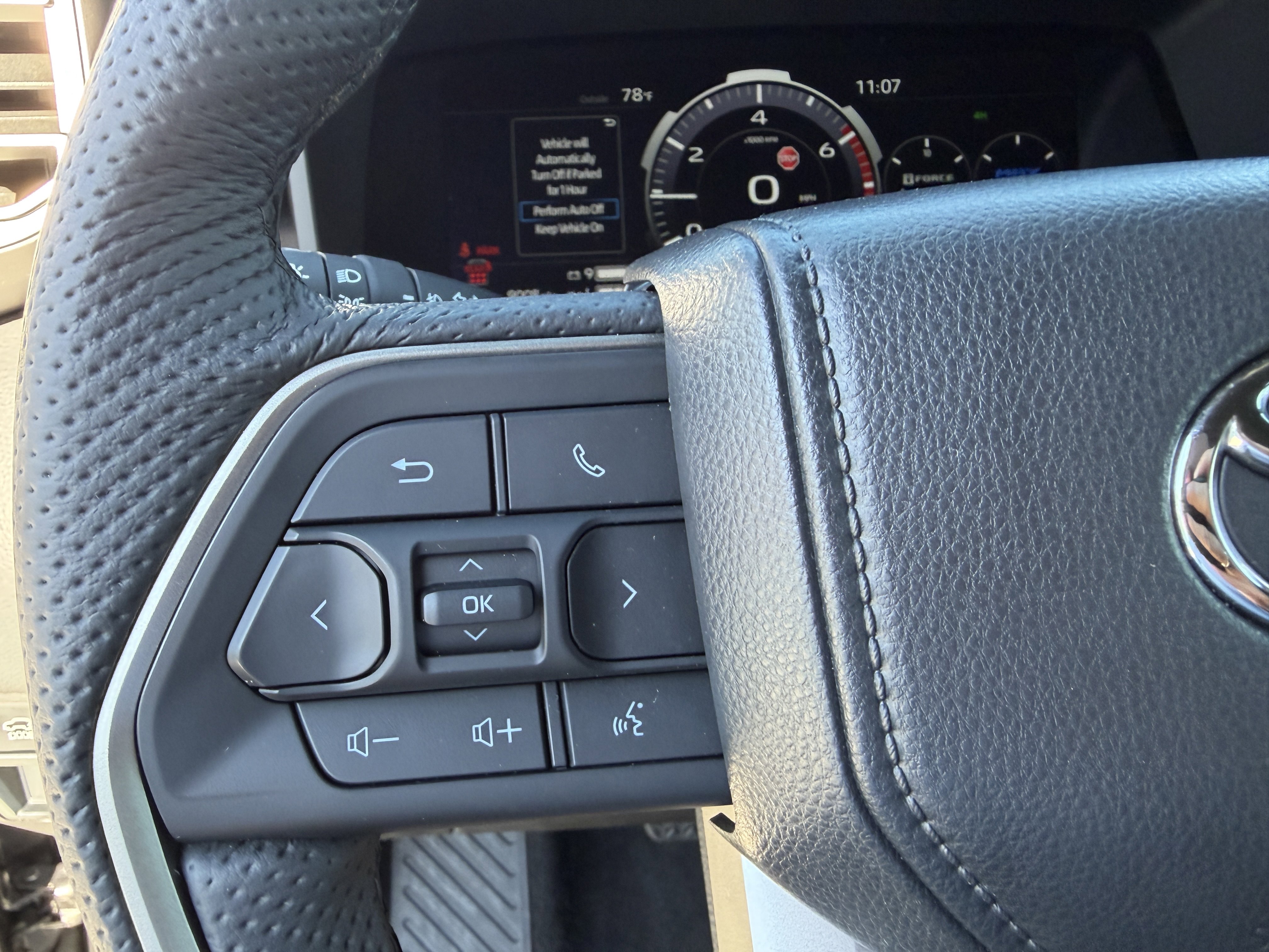 Used 2025 Toyota Sequoia Limited image 23