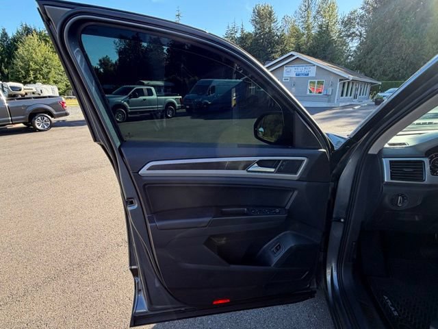 Used 2019 Volkswagen Atlas SEL AWD/4WD image 11