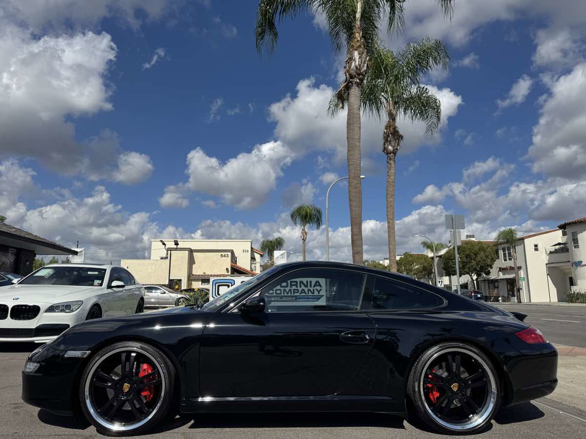 Used 2008 Porsche 911 Carrera S image 2