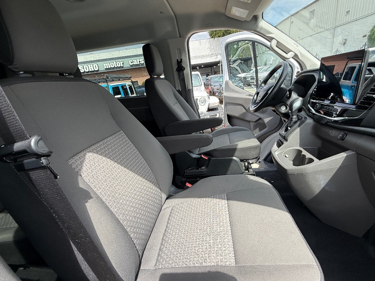 Used 2024 Ford Transit 350 XLT RWD image 15