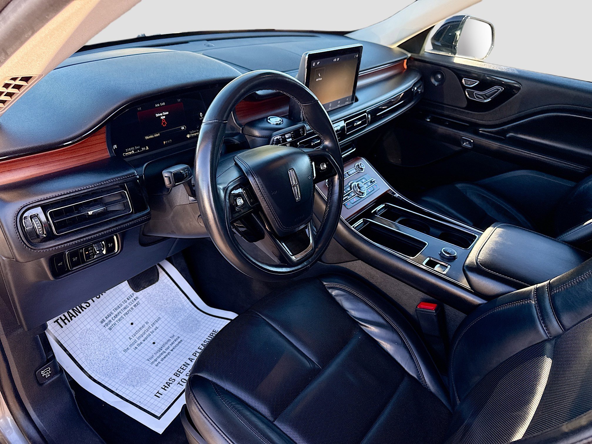 Used 2023 Lincoln Aviator Reserve image 25