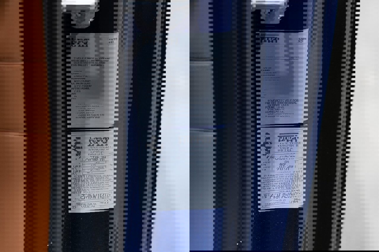 Used 2020 Ferrari Portofino image 32