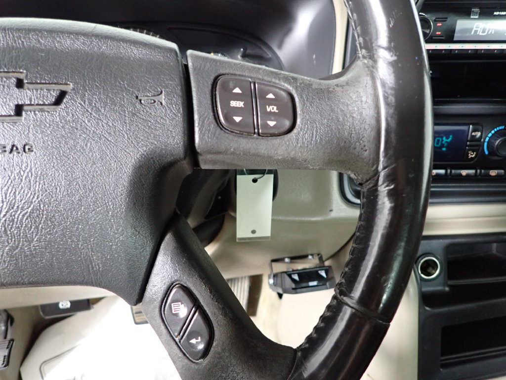 Used 2004 Chevrolet Silverado 1500 4x4 Extended Cab w/ Light Duty Power Package image 25