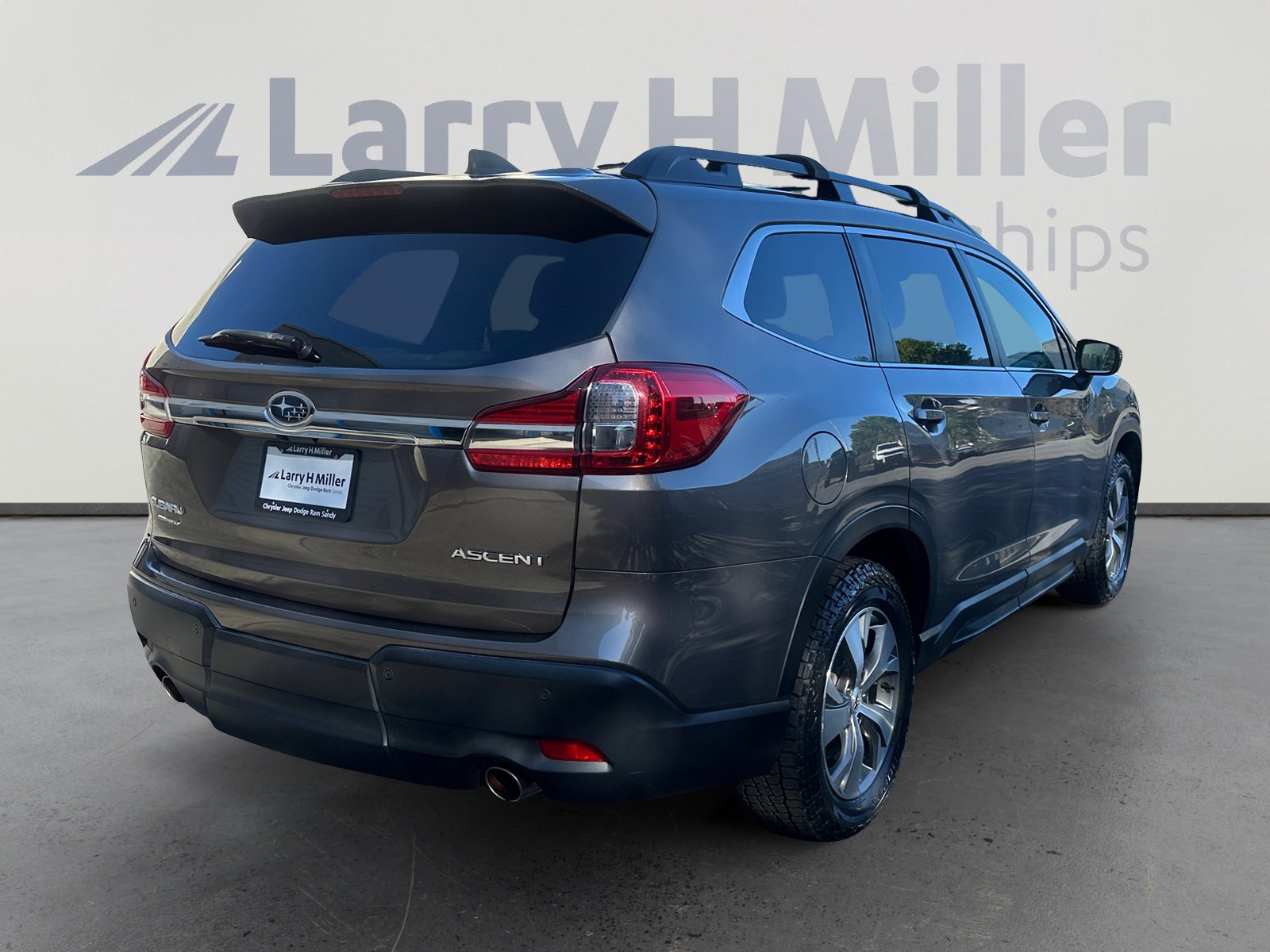 Used 2021 Subaru Ascent Premium w/ Convenience Package AWD/4WD image 5