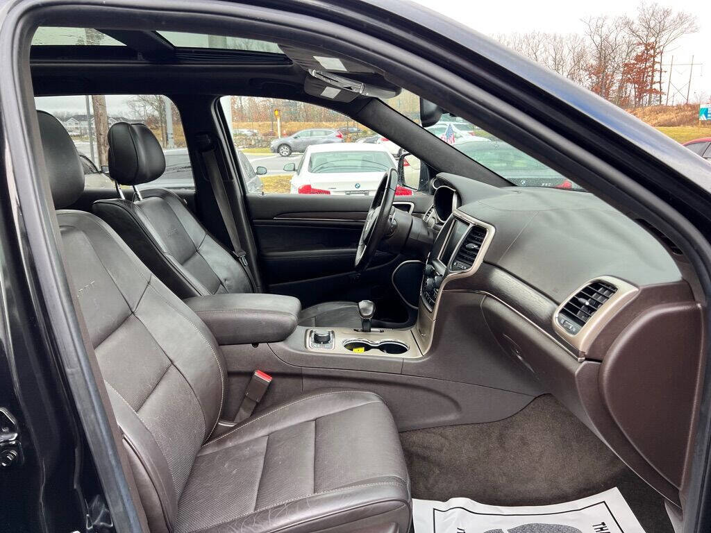 Used 2014 Jeep Grand Cherokee Summit AWD/4WD image 16