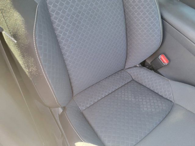 Used 2021 Toyota C-HR LE FWD image 11