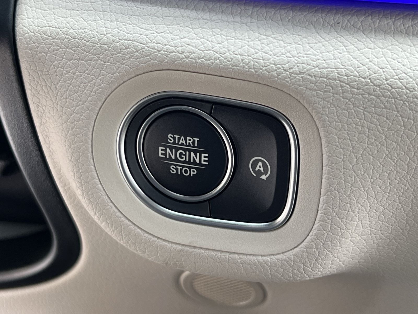 New 2026 Mercedes-Benz GLE 450 4MATIC Coupe image 39