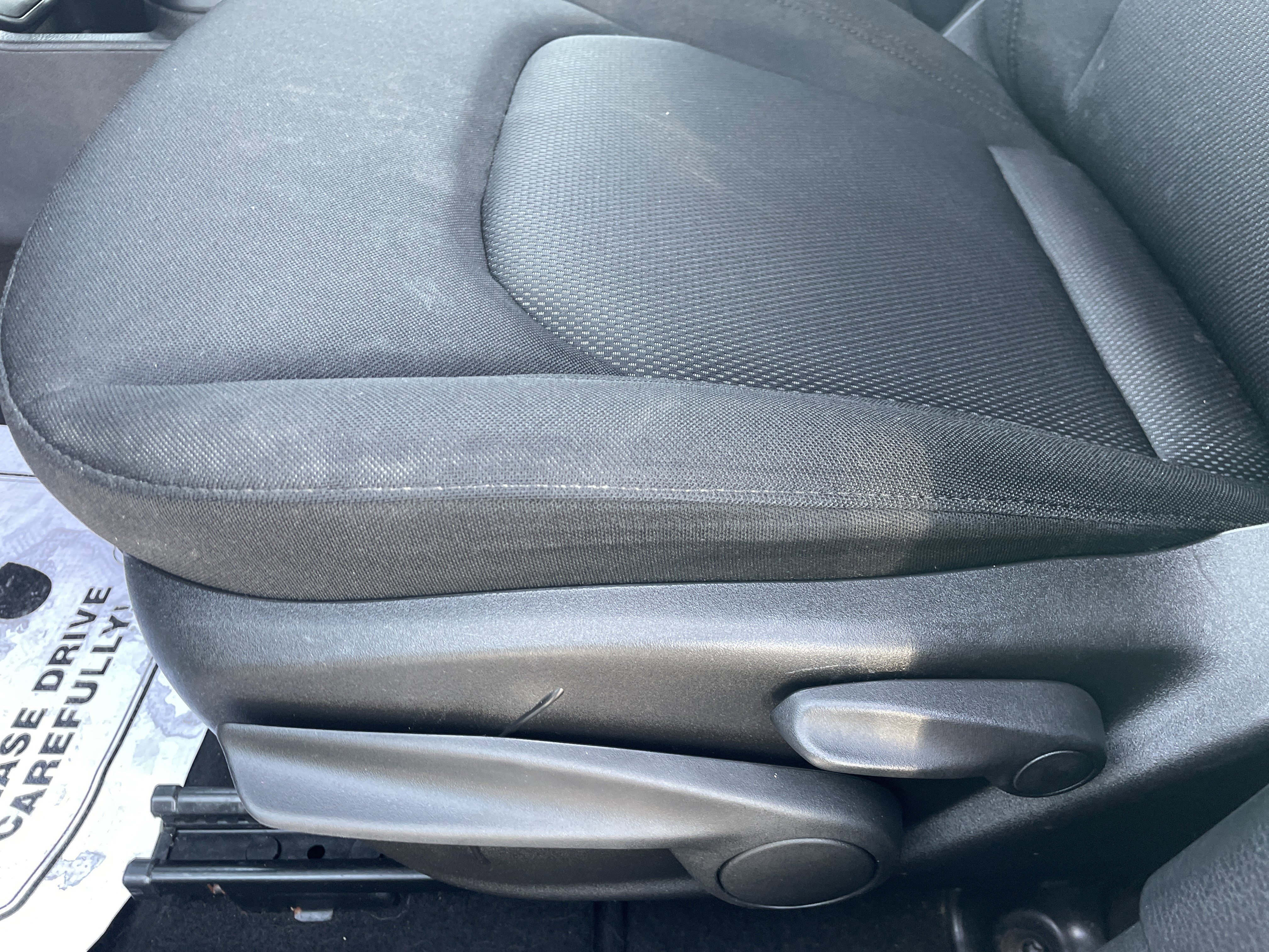 Used 2019 Jeep Renegade Sport w/ Sport Appearance Group image 11