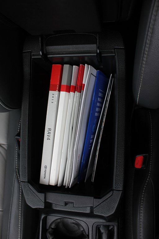 Used 2013 Toyota RAV4 Limited AWD/4WD image 33