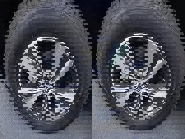 Used 2023 Nissan Murano SV image 13