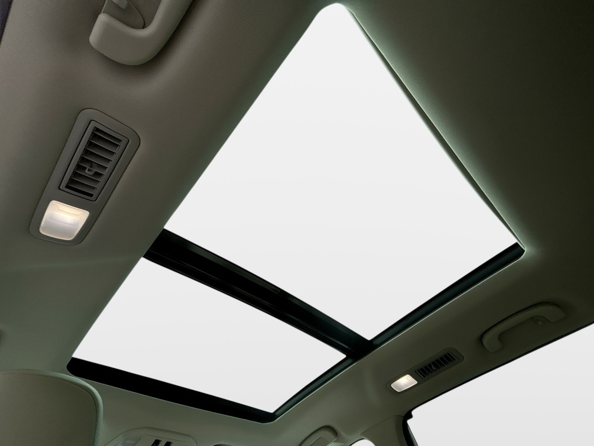 New 2026 Subaru Ascent Limited AWD/4WD image 37