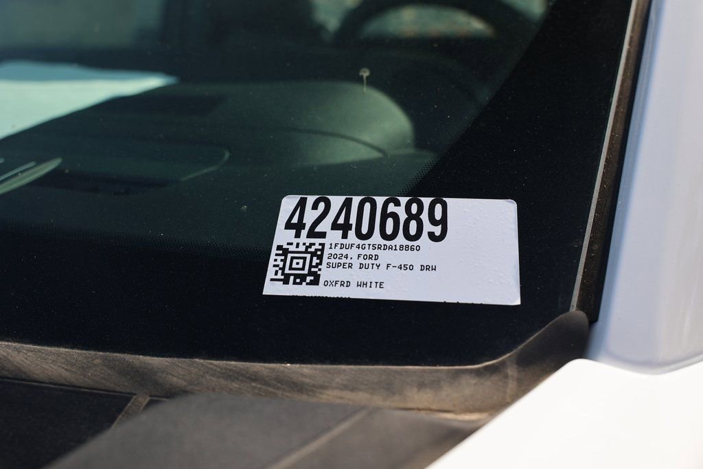 Used 2024 Ford F450 XL w/ XL Chrome Package image 36