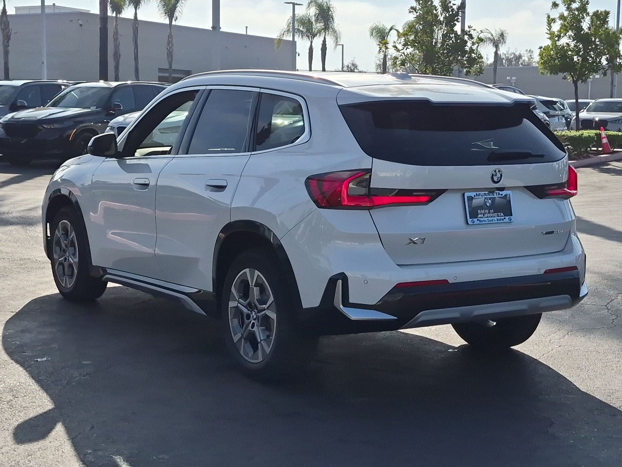 New 2027 BMW X1 xDrive28i AWD/4WD image 8