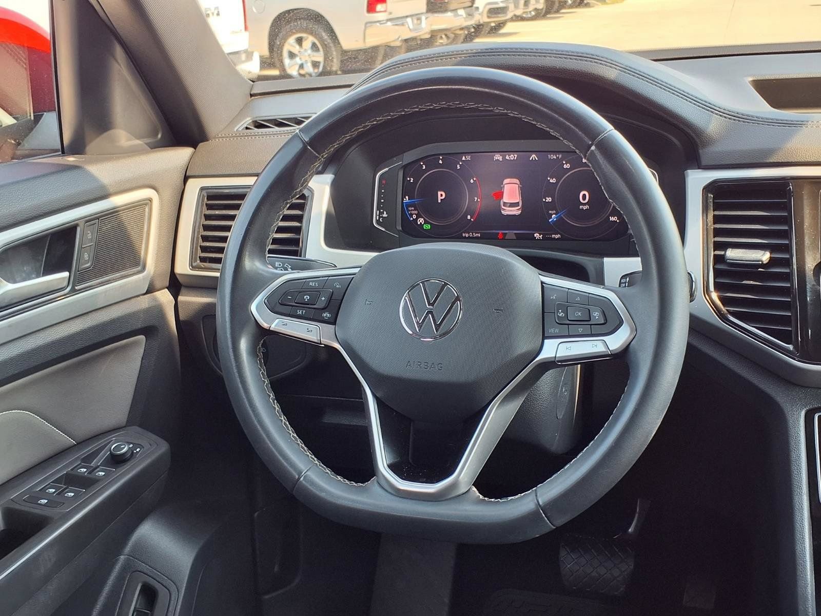 Used 2023 Volkswagen Atlas Cross Sport SE AWD/4WD image 13