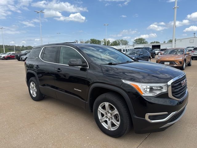 Used 2019 GMC Acadia SLE AWD/4WD image 1