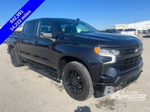 Used 2023 Chevrolet Silverado 1500 RST image 8