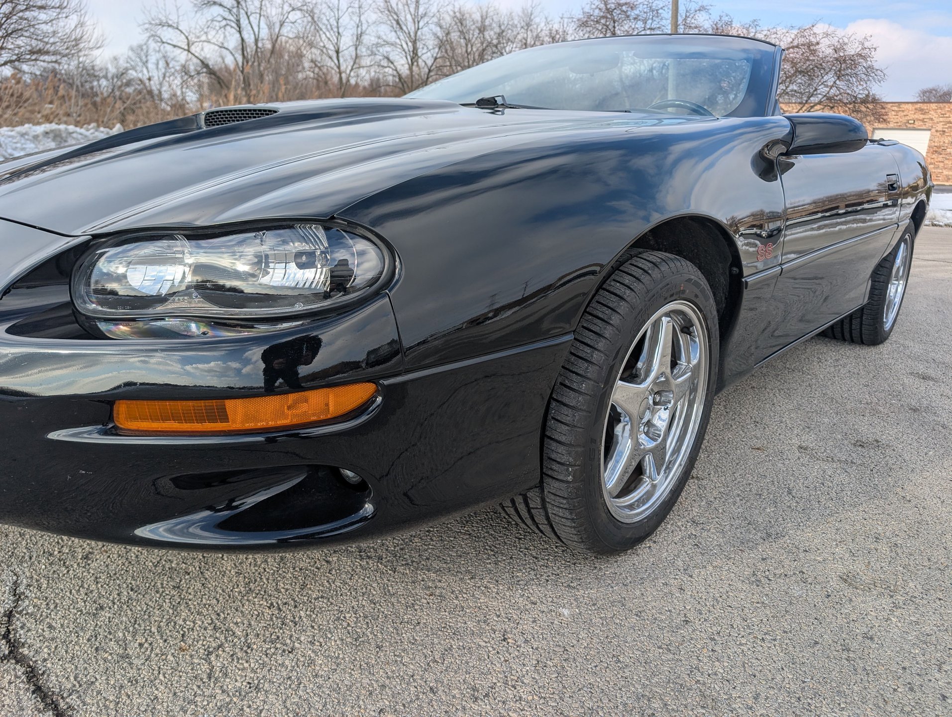 Used 2001 Chevrolet Camaro Z28 w/ SS Performance/Appearance Pkg image 30