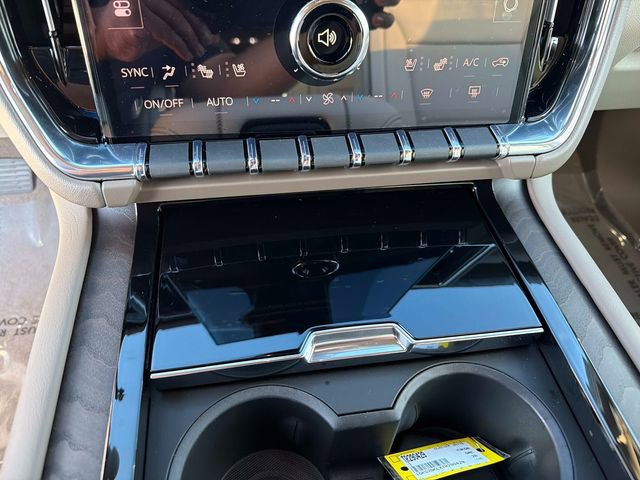 New 2026 GMC Yukon Denali w/ Denali Reserve Package image 25