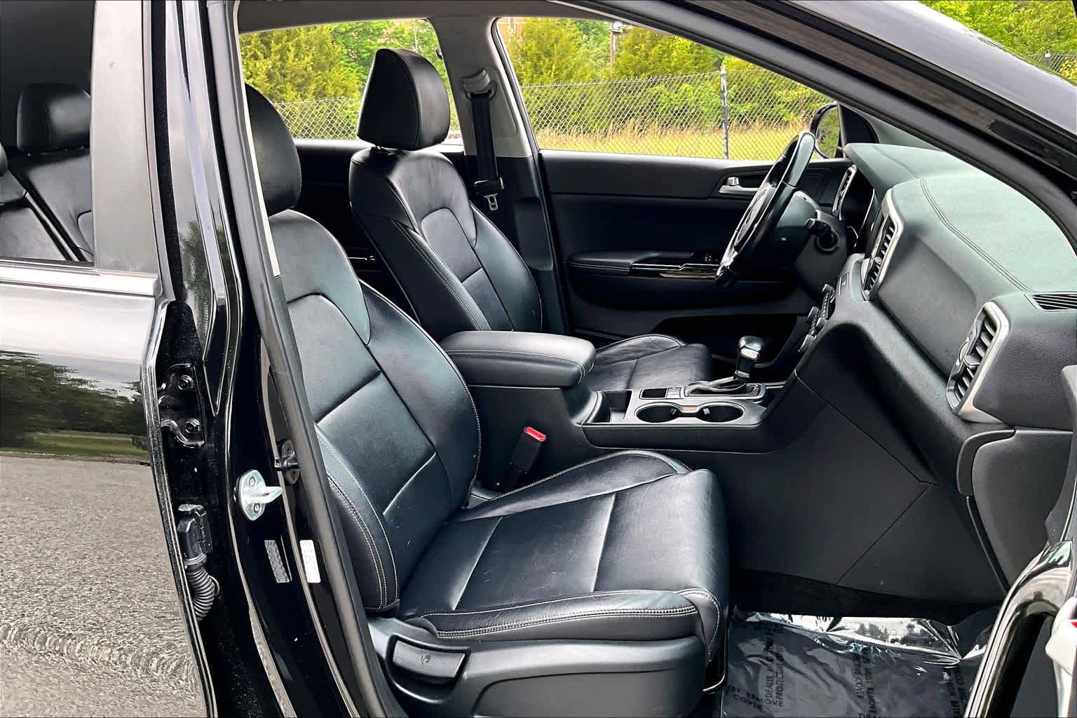 Used 2018 Kia Sportage EX AWD/4WD image 9
