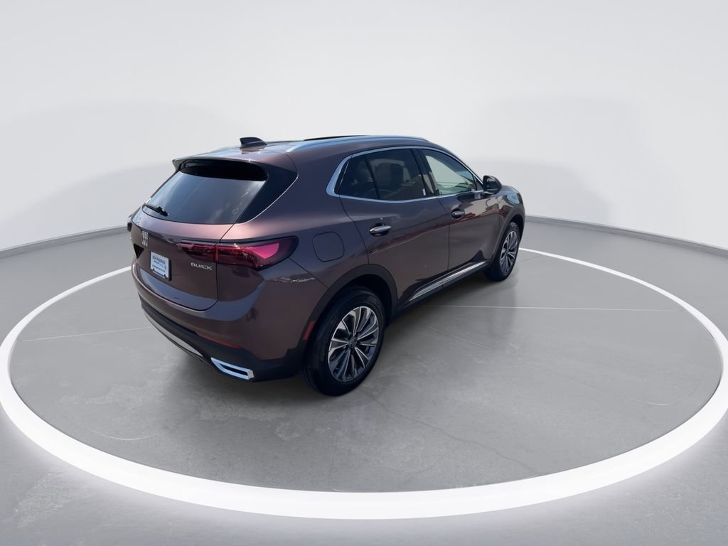Used 2025 Buick Envision Preferred AWD/4WD image 8